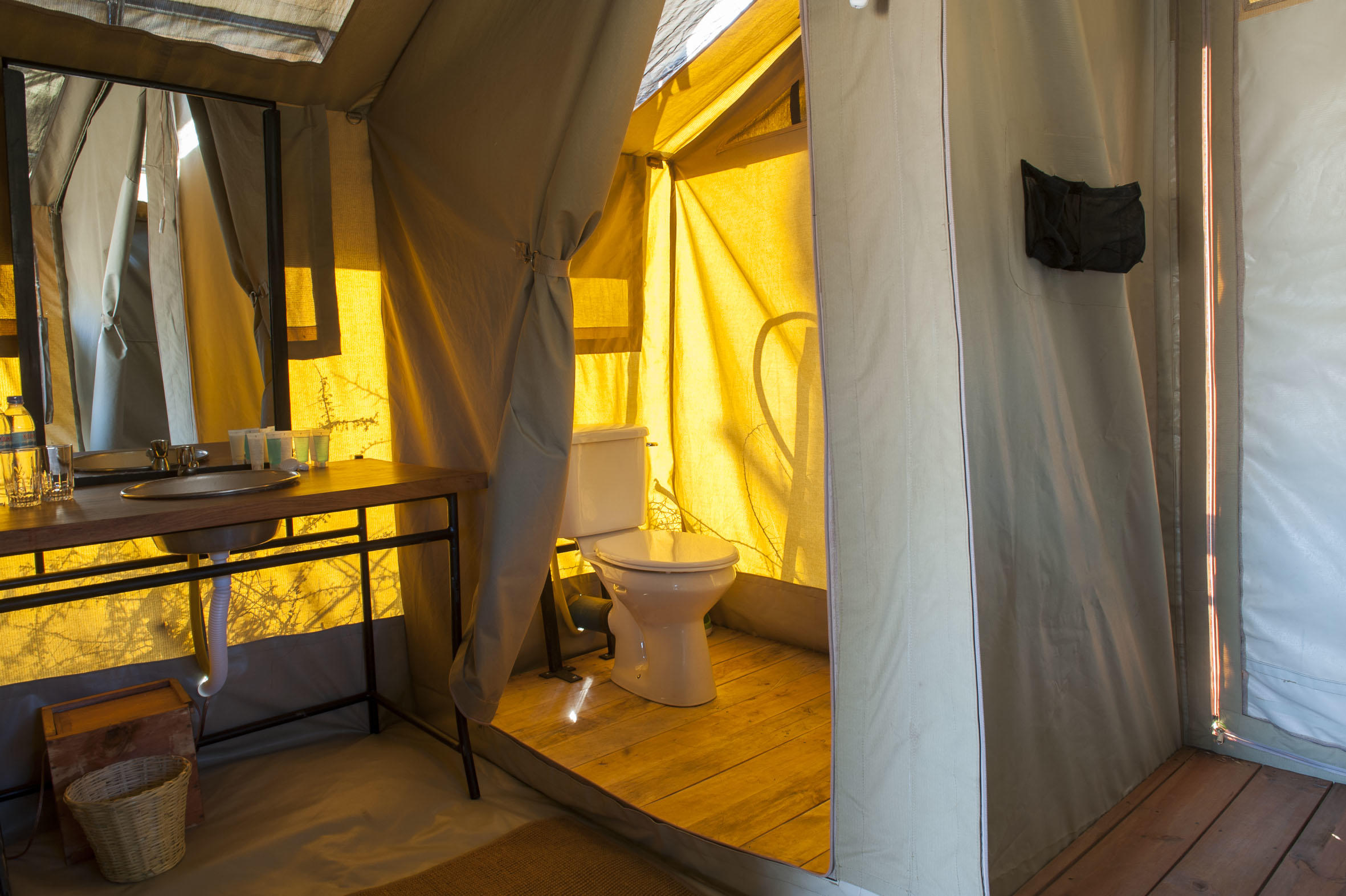 Serengeti Kati Kati Tented Camp thumbnail 6